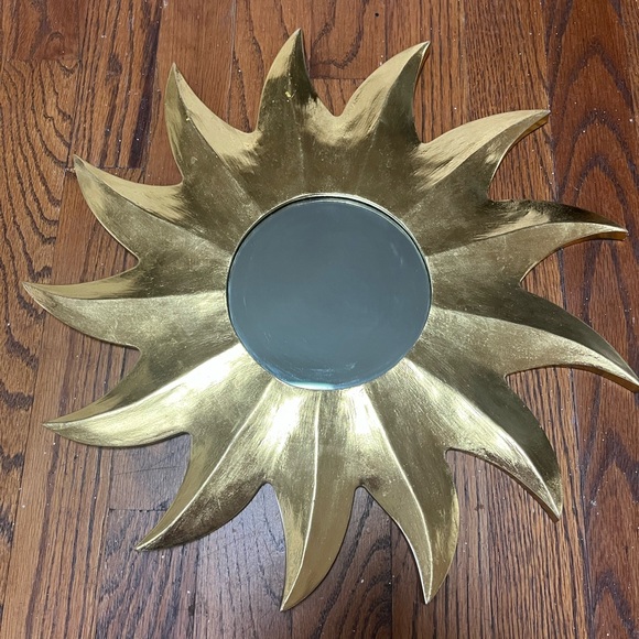 Gold Sunburst Wall Mirror - Picture 1 of 5
